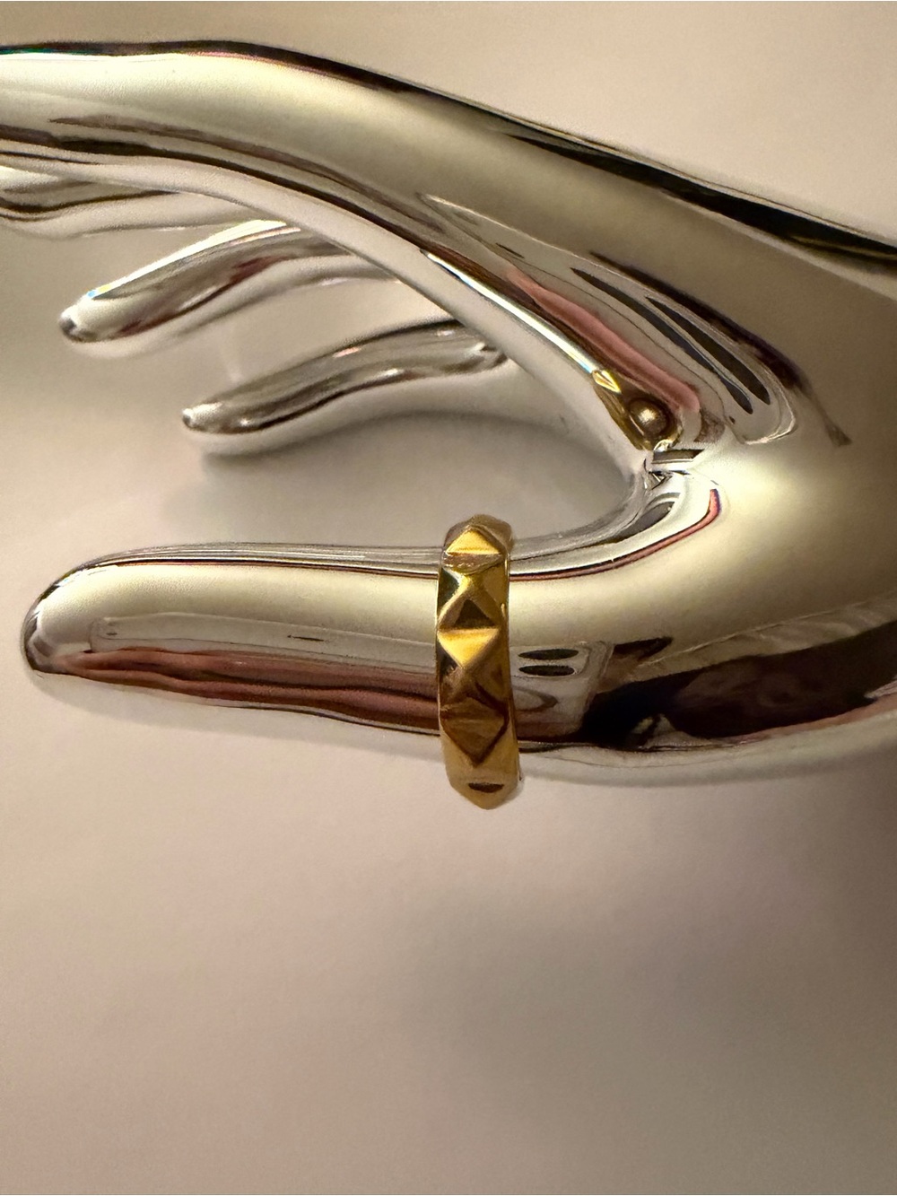 Gold Tone Pyramid-Stud Women's Stackable Ring size 10